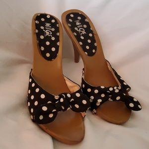 Fun polka dot black and white heels
